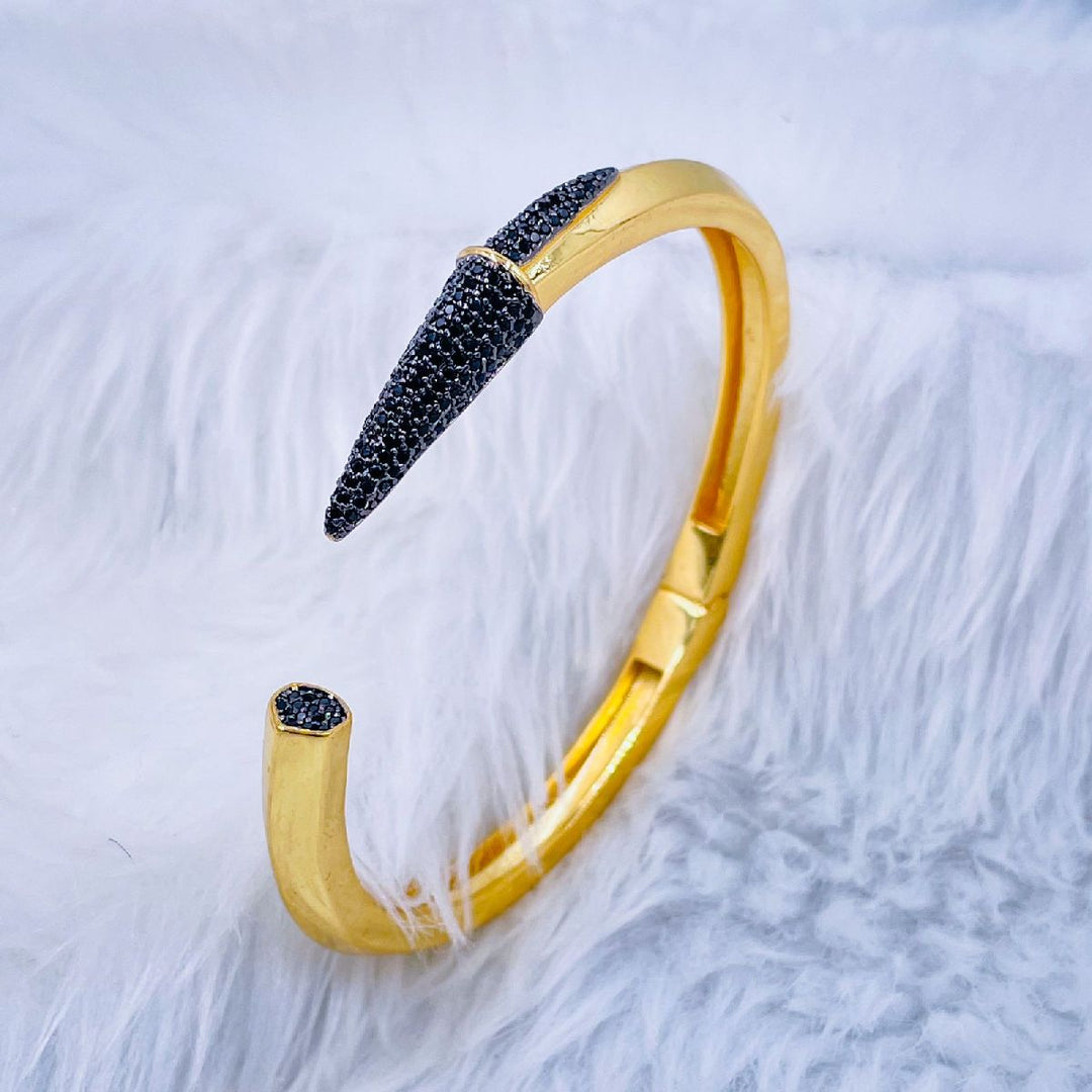 Black Nail 3D Cubic Zirconia Glossy Cuff Kada Bracelet for Women